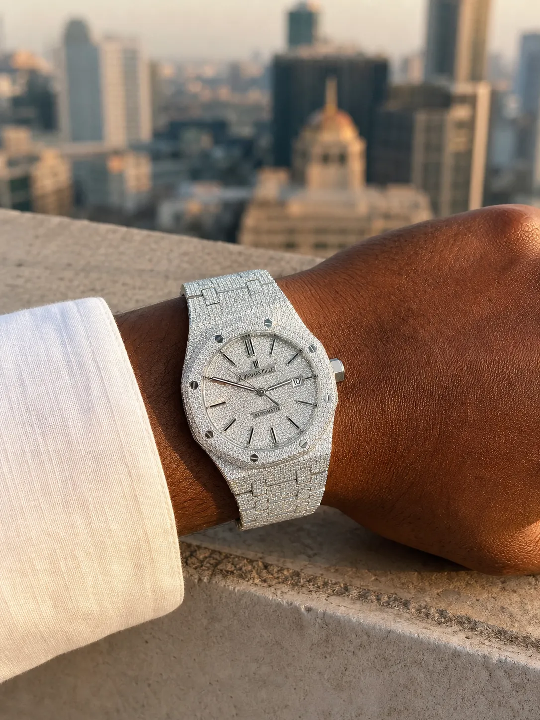 Royal Oak 15400 Full Pavé Icedout Watch D1215019318