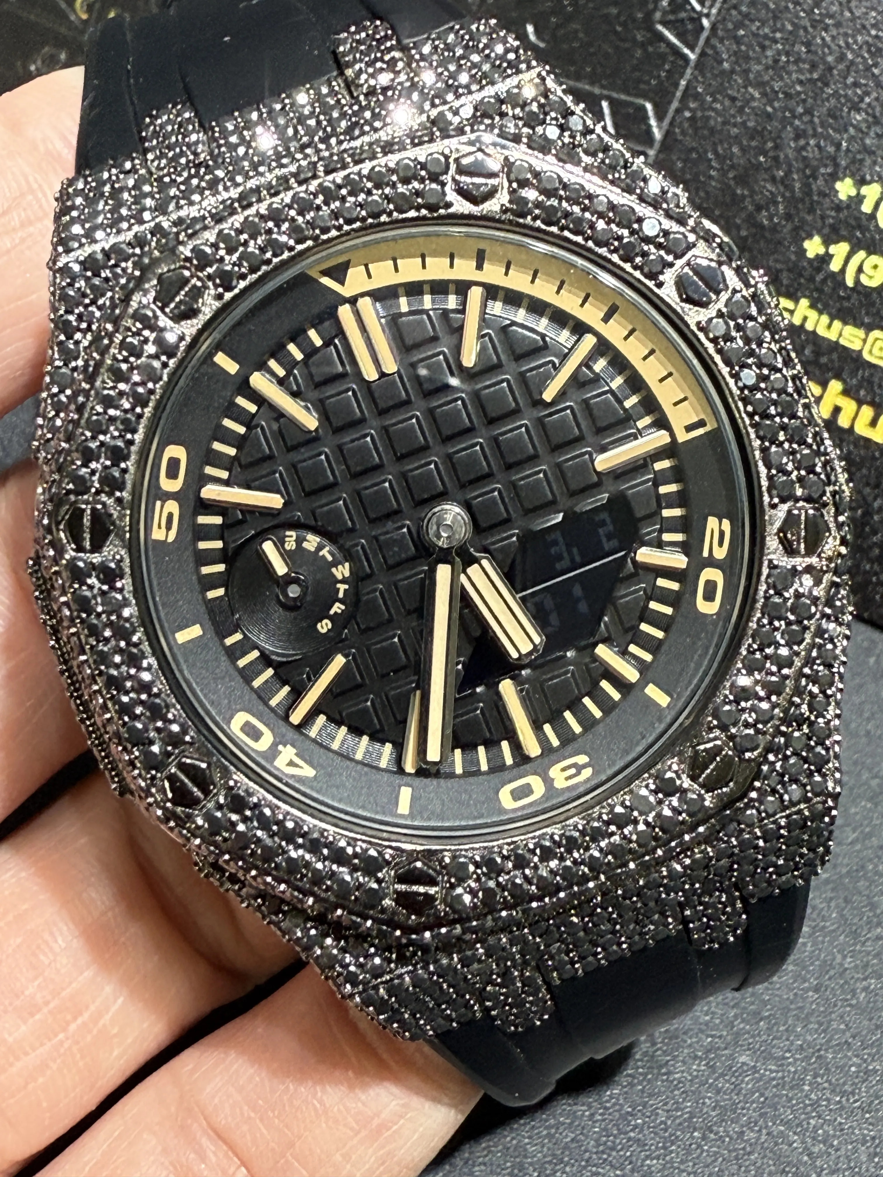 Independent Cushion Case Gunmetal Watch 0341 D405019803 — view 9