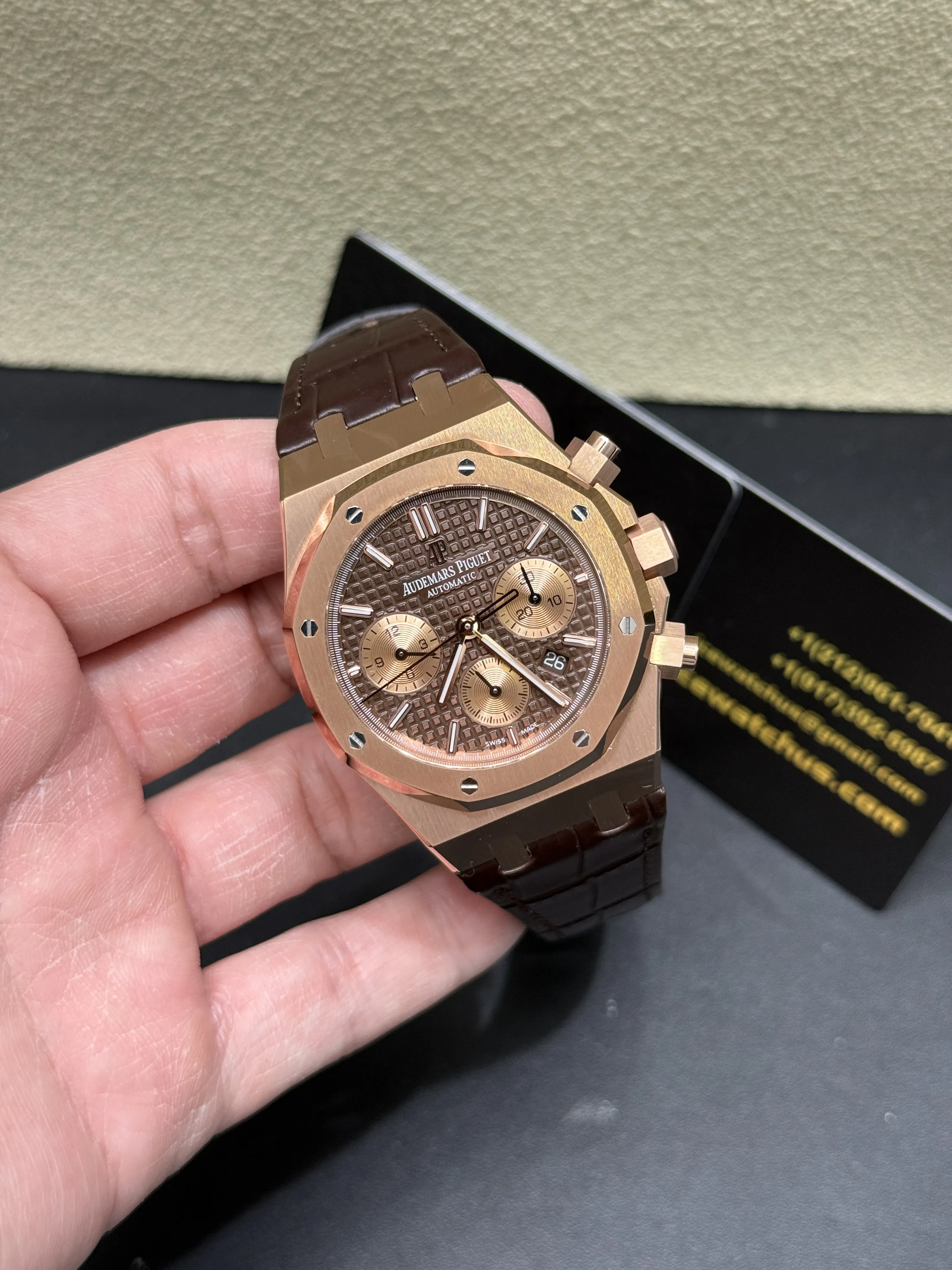 Audemars Piguet Royal Oak Chronograph Rose Gold-tone Watch 0347 D425319806 — view 2