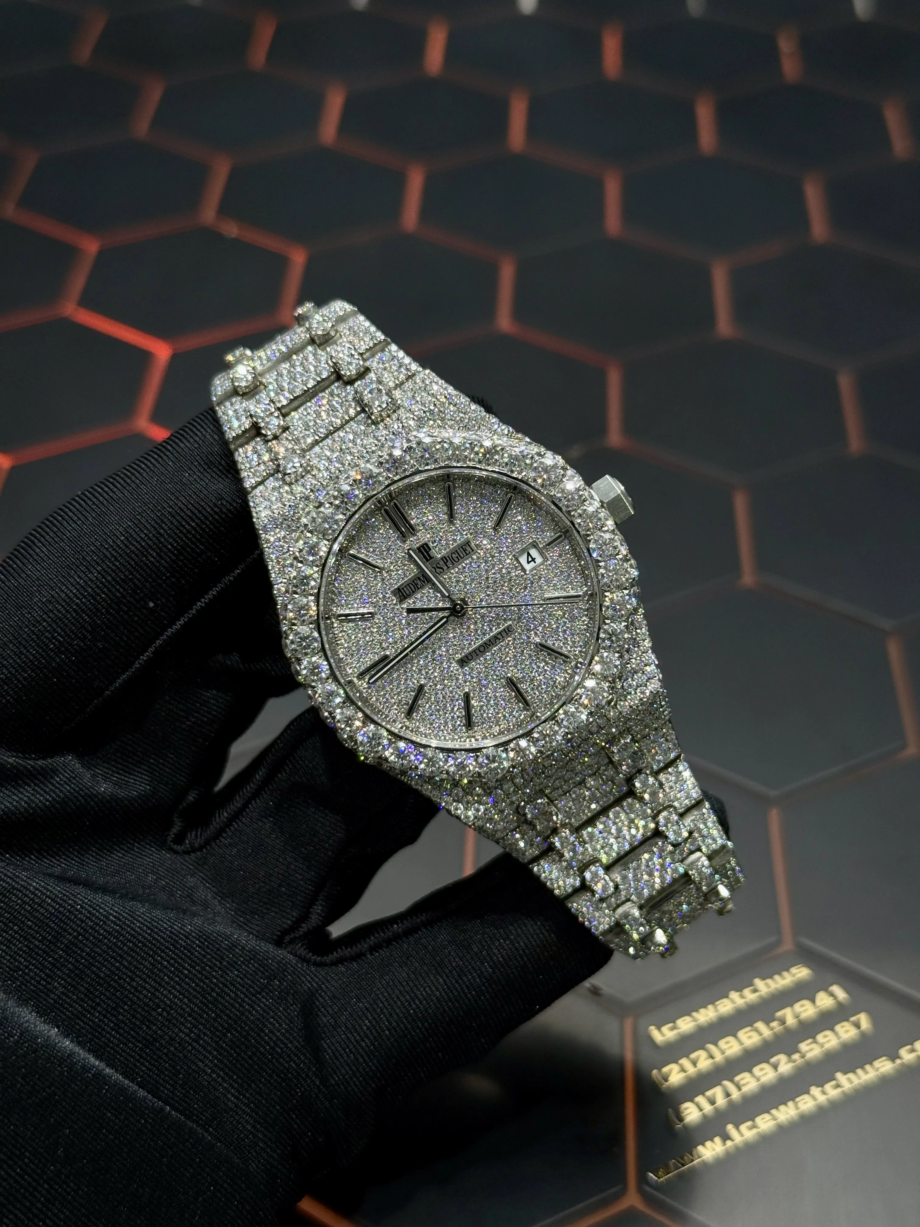 Audemars Piguet Royal Oak Silver-tone Watch 0390 D1215019807 — view 2