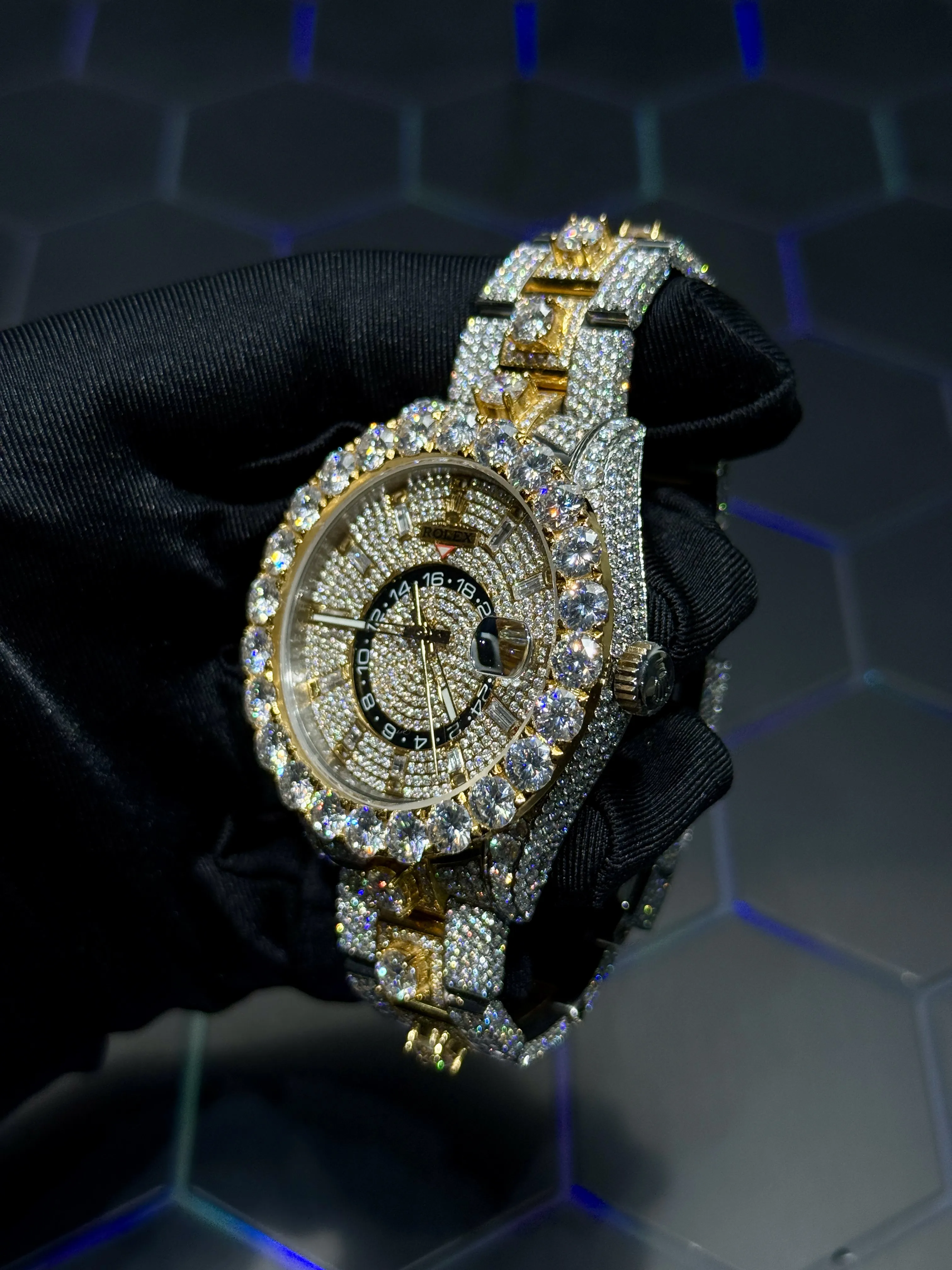 Rolex Sky-Dweller Gold-tone Watch 0397 D1215019814 — view 4