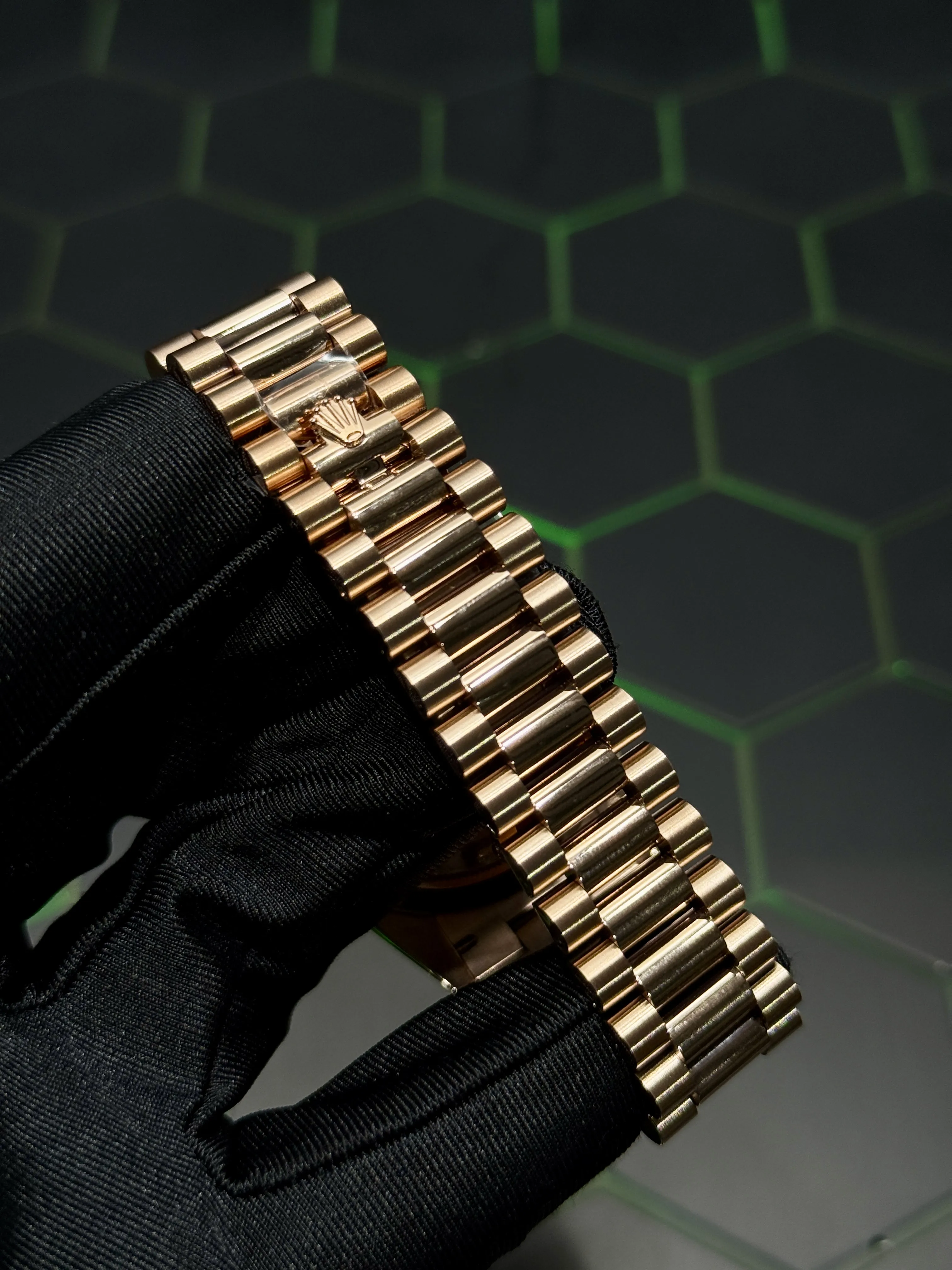 Rolex Day-Date Rose Gold-tone Watch 0398 D675019815 — view 7