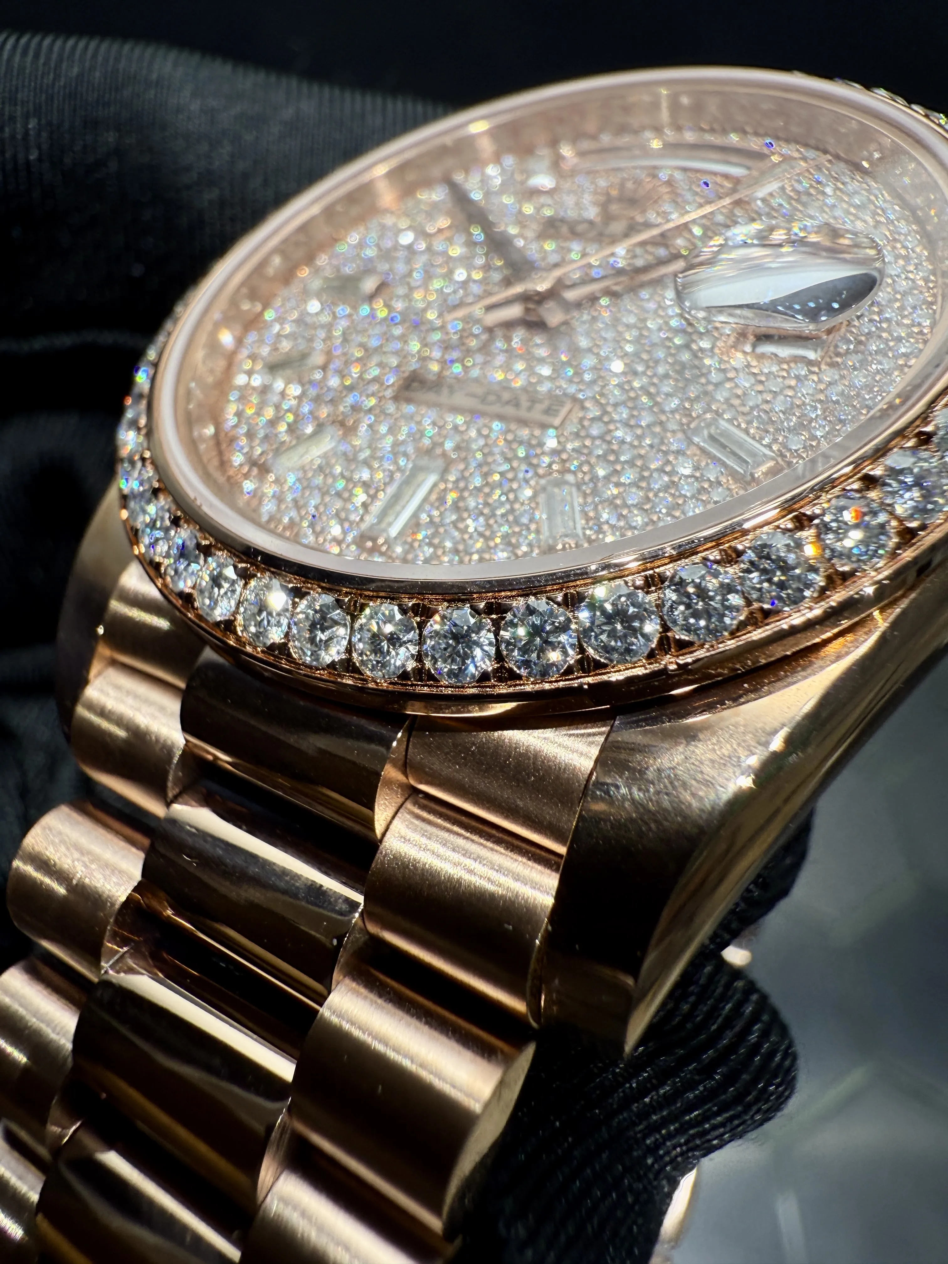 Rolex Day-Date Rose Gold-tone Watch 0398 D675019815 — view 10