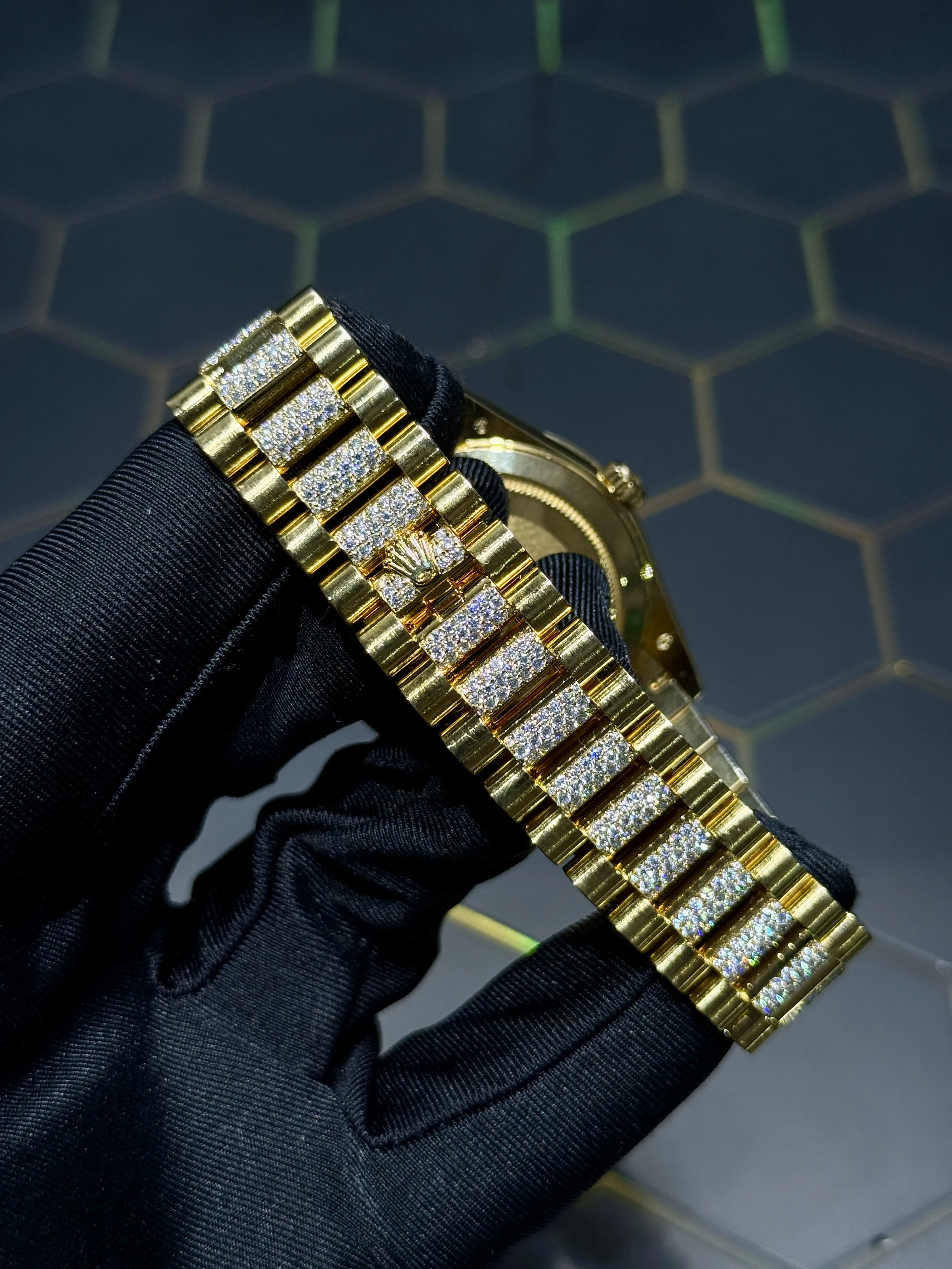Rolex Day-Date Gold-tone Watch 0400 D540019817 — view 8