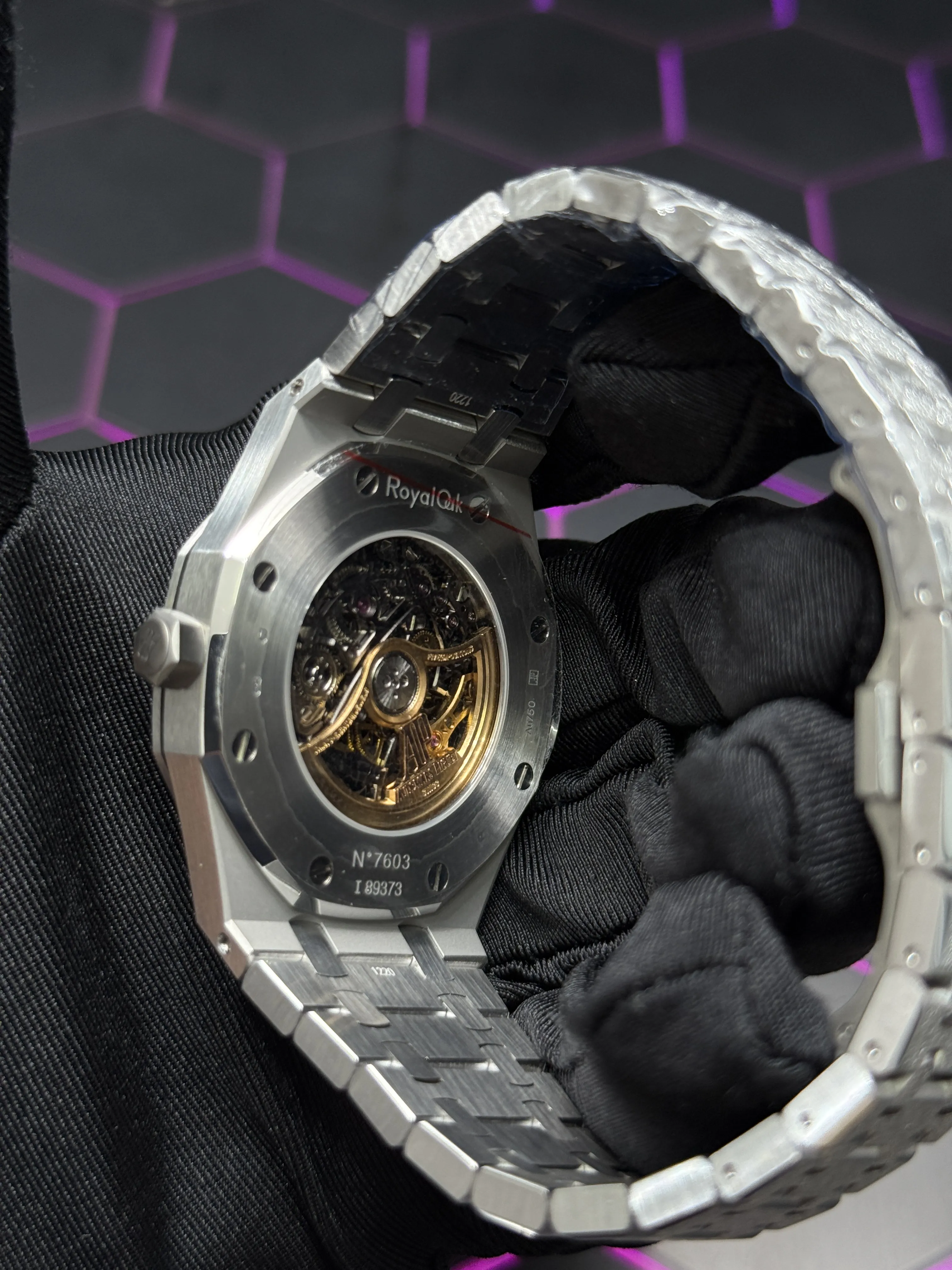 Audemars Piguet Royal Oak Openworked Silver-tone Watch 0429 D425319839 — view 14