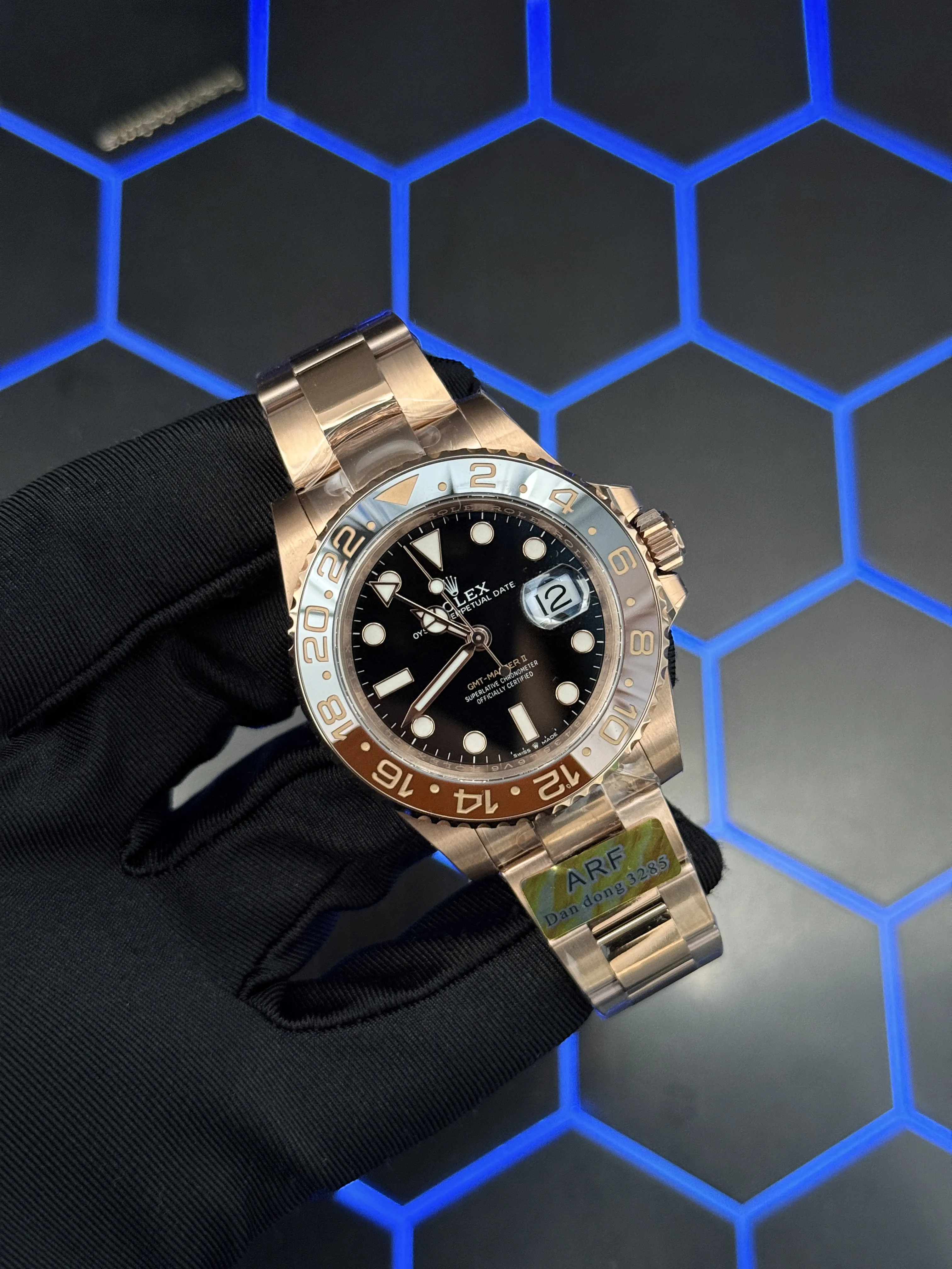 Rolex GMT-Master II Rose Gold-tone Watch 0510 D459019866 — view 2