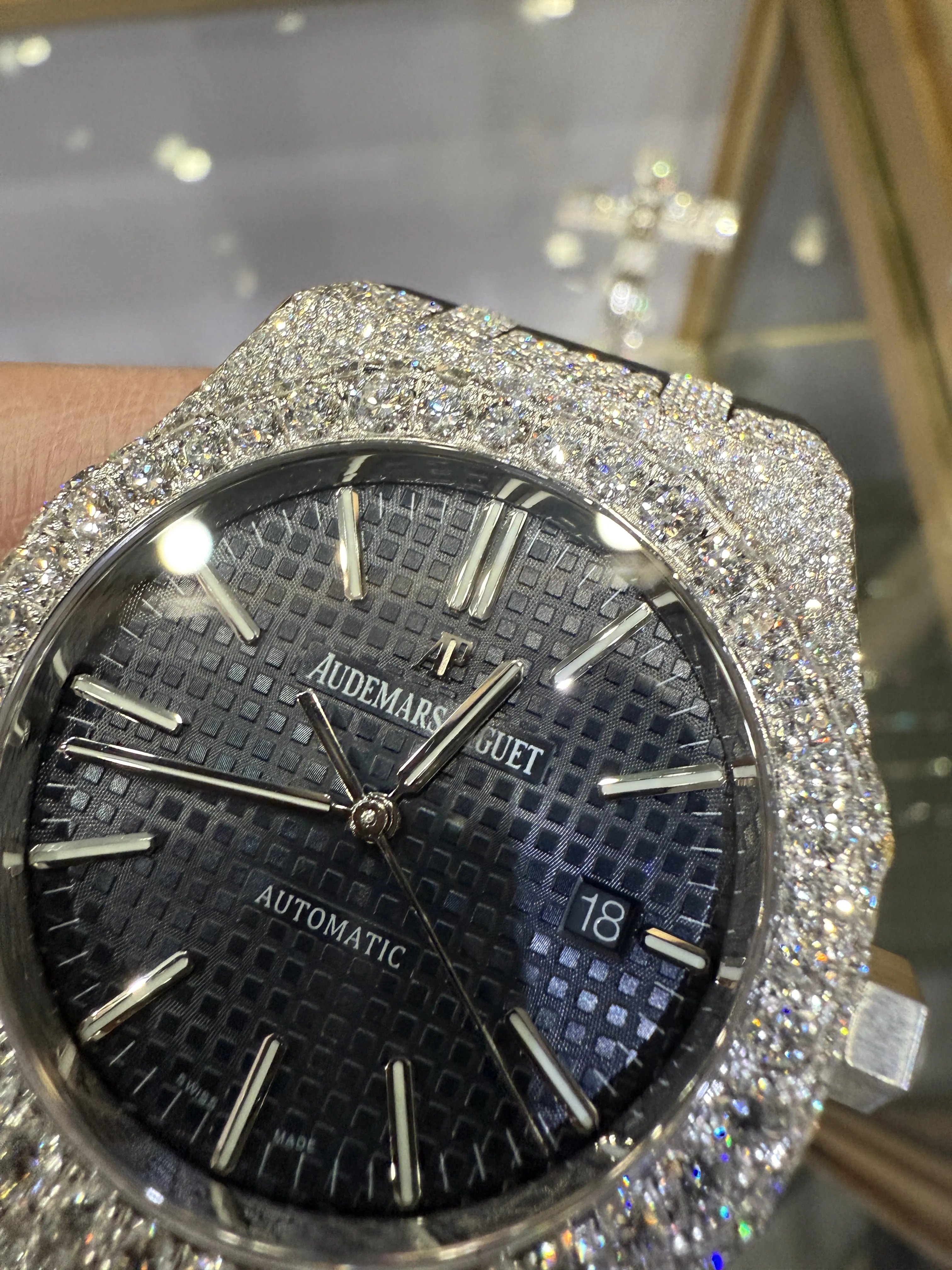 Audemars Piguet Royal Oak Silver-tone Watch 0558 D877519886 — view 11