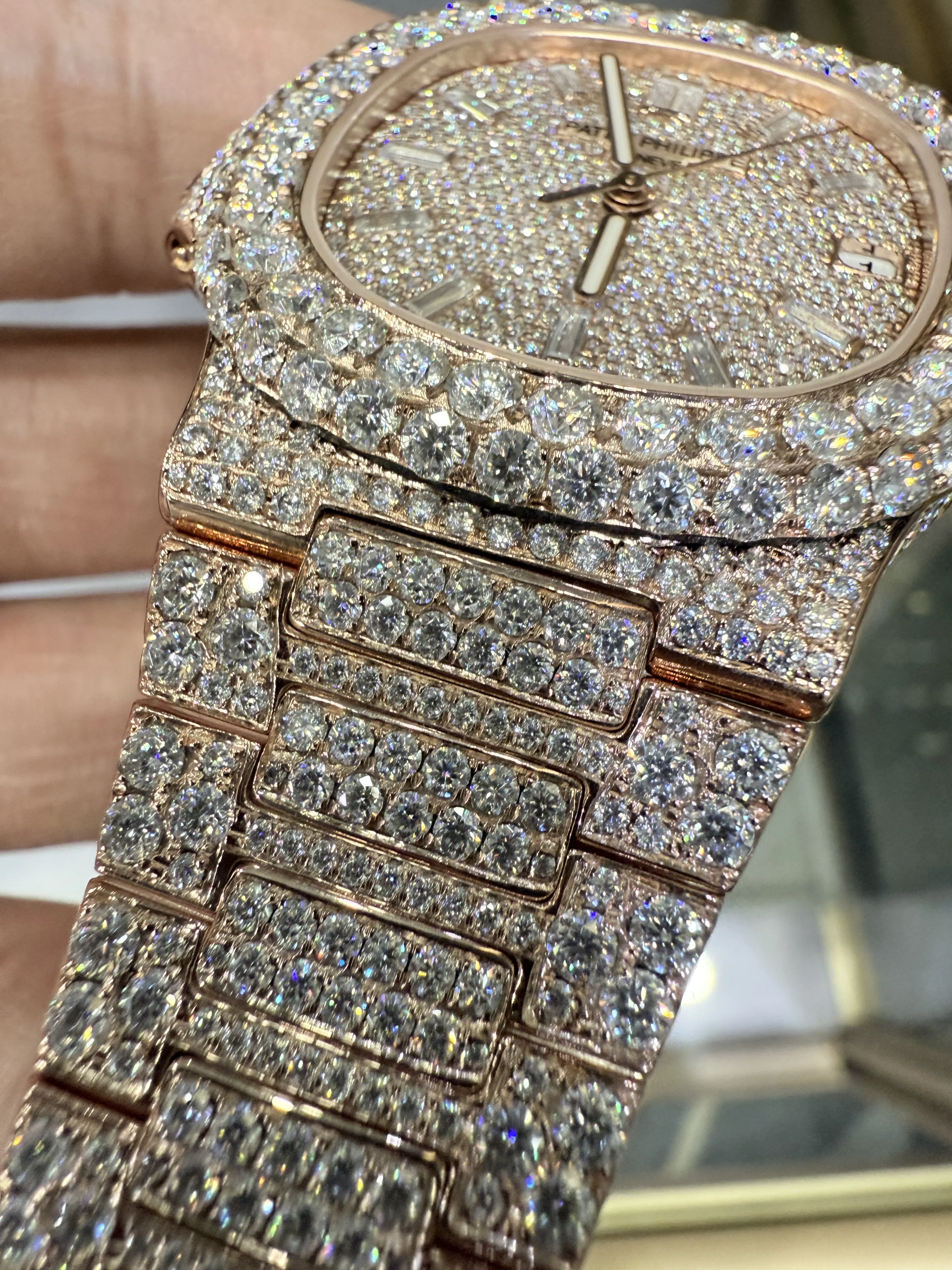 Patek Philippe Nautilus Rose Gold-tone Watch 0564 D1215019891 — view 8